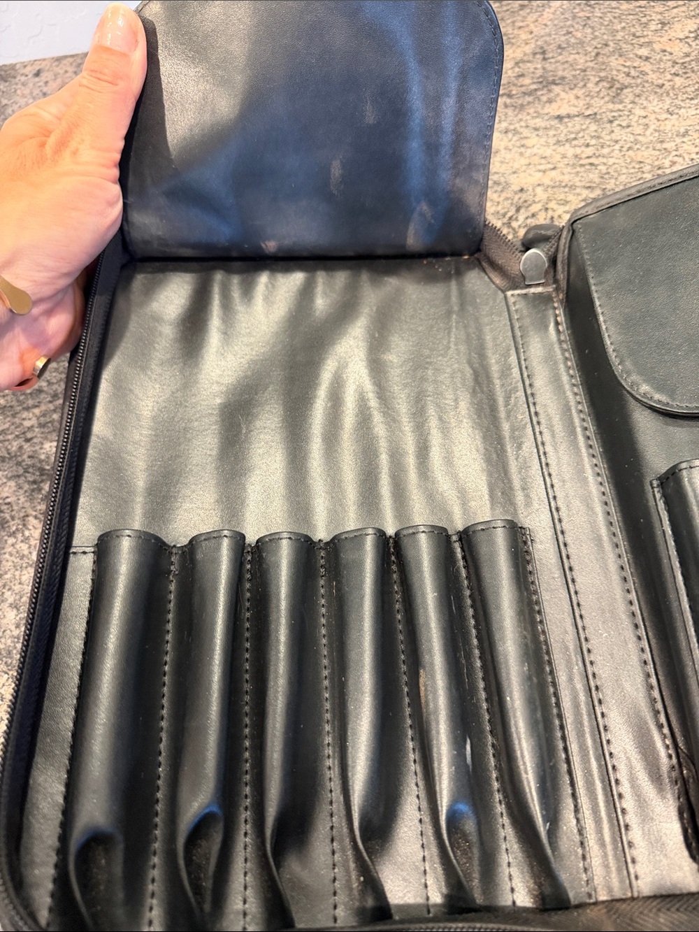 Sigma Beauty Hot Pink Brush Cleaning Mat with Brush Case - Picture 7 of 13